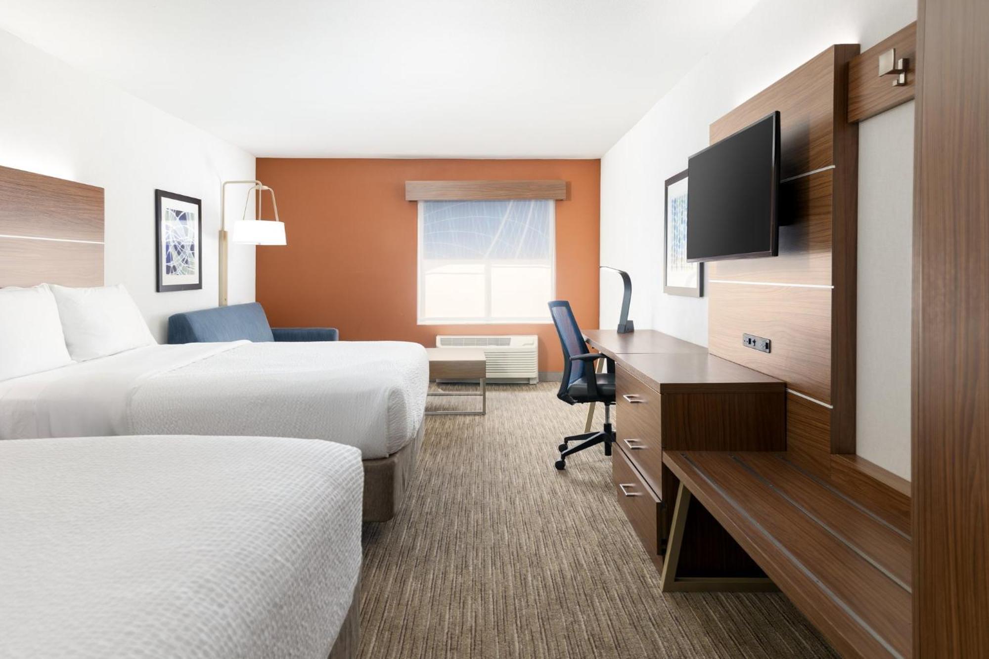 Express & Vegas Sw Springvalley By Ihg 3*